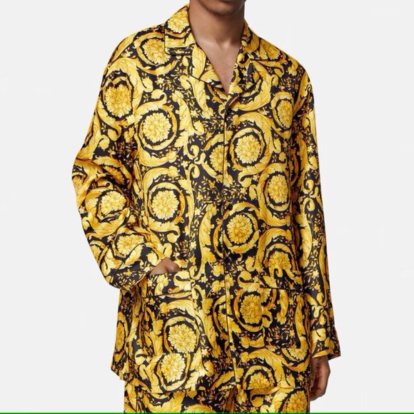 Brand New w/Tags $1,825 VERSACE Barocco-Print SILK PAJAMA TOP Size 4 IT / M - Picture 2 of 15